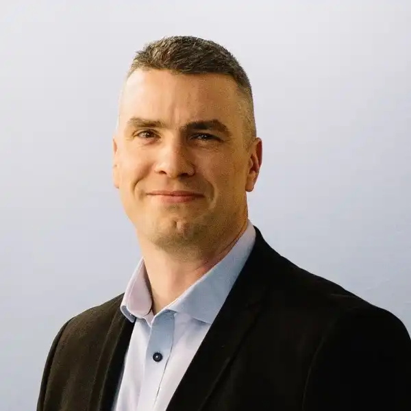 Dr Andras Timar - Aerospace DevOps Engineer at Astro42